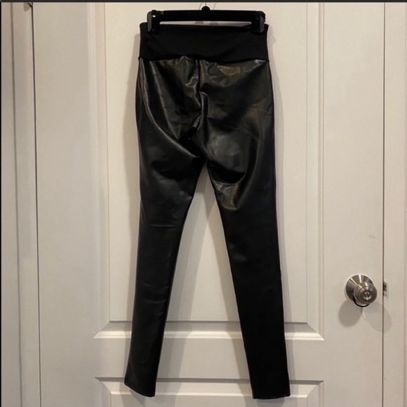 Spanx Faux Leather Leggings - Picture 4 of 4